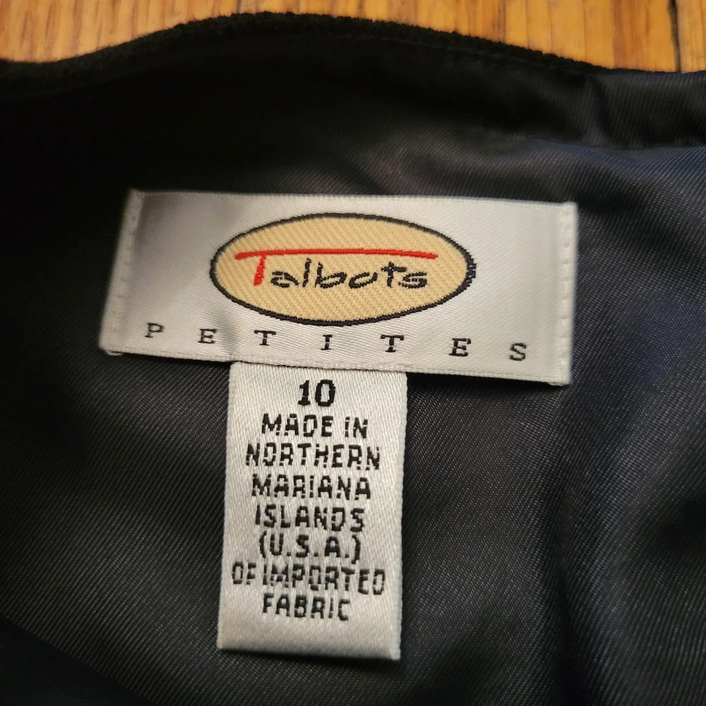 Talbots 10P Sheath Dress Black Wool Short Sleeve Empire Waist Vintage Whimsigoth